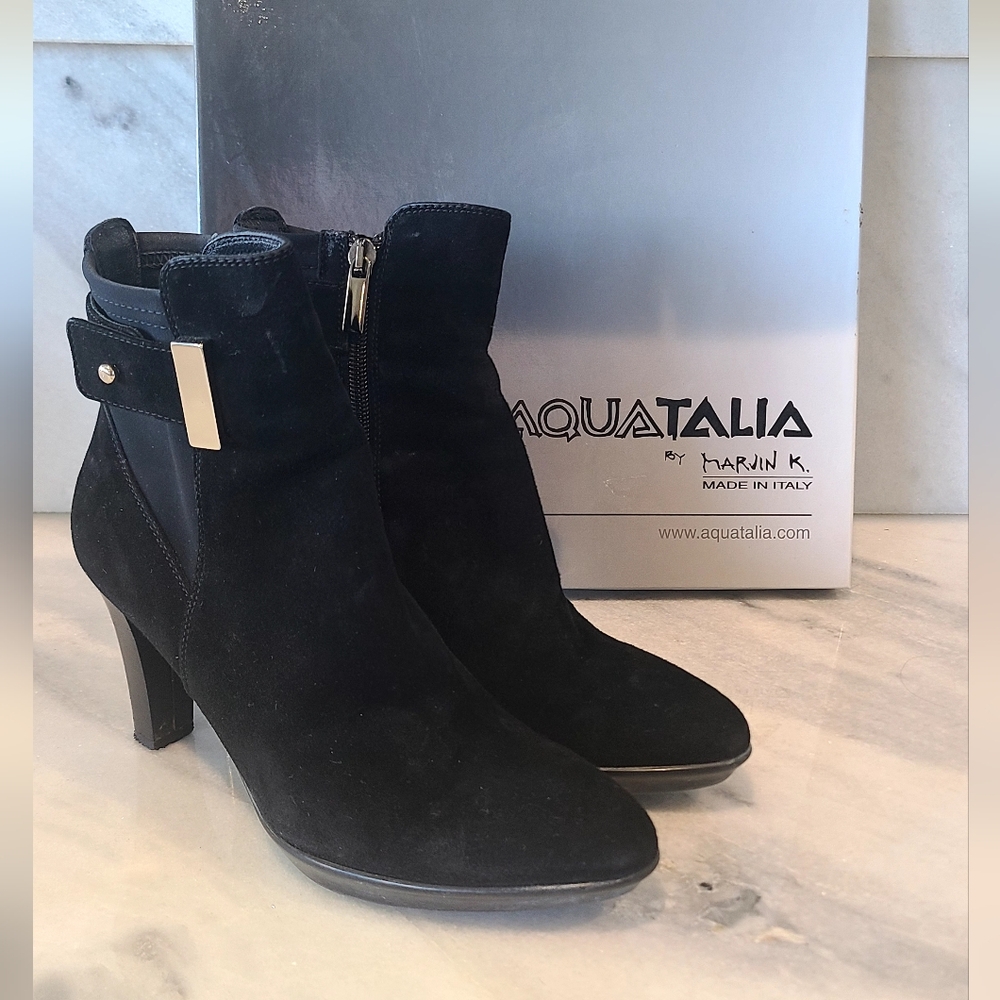Aquatalia Nappa Suede Ankle Boots
